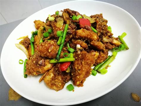 Merupakan makanan khas nusantara yang nikmat dan mudah dibuat. Resepi Ayam Masak Sos Tiram Bersama Asparagus