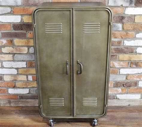 Vintage Industrial Storage Locker Metal Cabinet In 2020 Metal