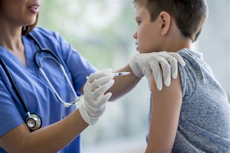 Flu Shots Are Safe For People With Egg Allergies New Report Shows