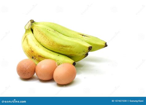 Banana Cluster Isolated Image Stock Photo Image Of Nutrition Fresh