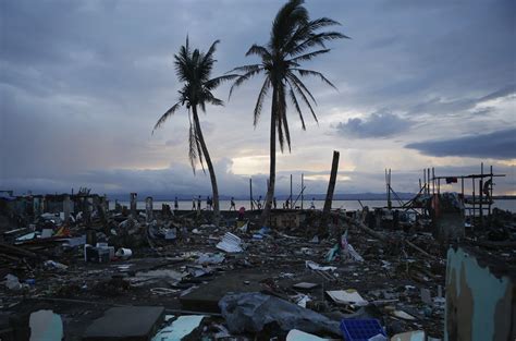 The economic toll of Typhoon Haiyan - Al Jazeera English