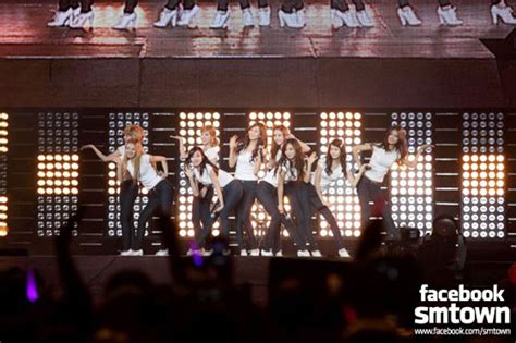 Smtown Live In New York 2011 Pretty Photos And Videos Of Girls Generation