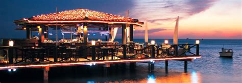 4 Must Try Restaurants In Aruba Travelage West Aruba Restaurants