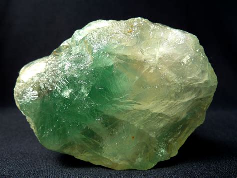 Cuarzo Verde Significado Asombroso De Esta Piedra Esoterismo Sanador