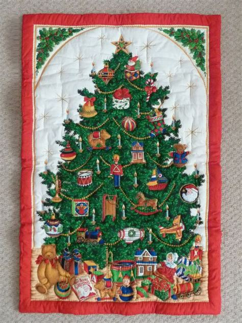 Quilted Christmas Tree Wall Hanging Etsy Christmas Wall Hangings