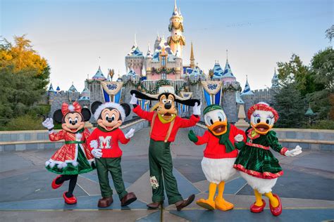 Mickey And Friends Appear In New Holiday Outfits At Disneyland For 2022