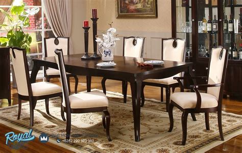 Meja makan merupakan salah satu furniture penting dalam desain maupun dekorasi ruang makan. Set Meja Makan Terbaru Model Minimalis Elegan Kayu Jati ...