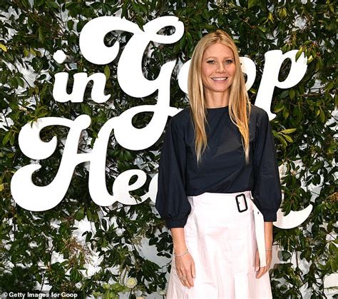 Gwyneth Paltrow Poses Nude On Her Th Birthday Photo Goes Viral The My Xxx Hot Girl