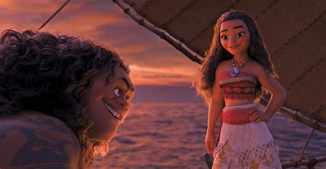 Review Moana Brave Princess On A Voyage With A Chicken The New