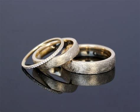 Check spelling or type a new query. Pin auf Schmuck