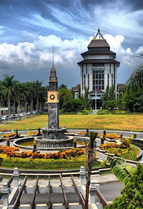 See more ideas about wallpaper edge, samsung wallpaper, wallpaper. Universitas Brawijaya - Wikipedia bahasa Indonesia ...