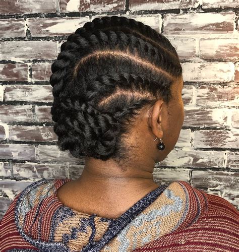 I won't even mention how many jealousy stares you'll attract and how many heads will turn your way. 45 Classy Natural Hairstyles for Black Girls to Turn Heads ...