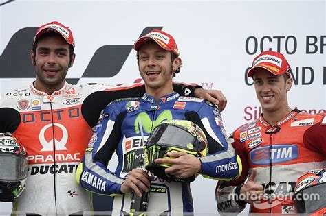 If you told me this time last year a suzuki was going to win the championship i would have assumed that marquez died in a collision that ended dovi's season, rossi decided it was time to retire after seeing it. From 18th to second, Petrucci's maiden MotoGP podium