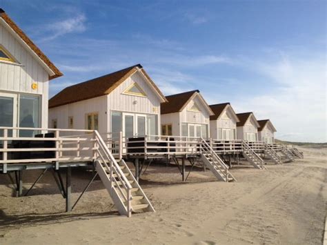 Strandhaus in holland ✅ die schönsten strandhäuser für glamping am strand ✅ findet hier traumhafte ferienhäuser für den nächsten strandurlaub! Stranddroom - huisje op het strand van Domburg ...