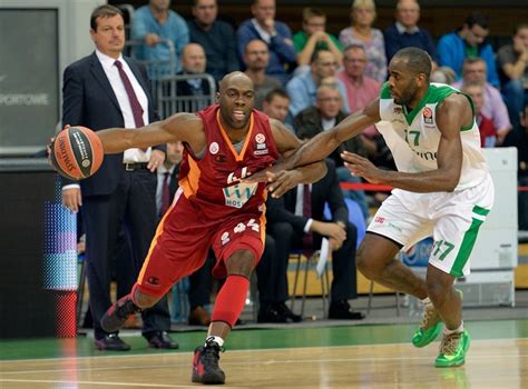 As other sports teams that were. Transfer mare! Henry Domercant, la U-BT Cluj! | Alte ...