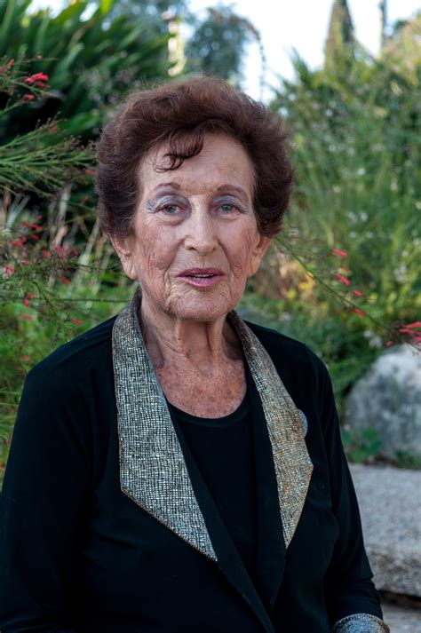 היא עשתה הכל מעבר למצופה, על אף כשרונה המדהים כמובן. חברי הלהקה - להקת הגבעטרון