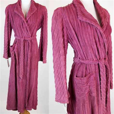 Rare Vintage 1930s Robe Purple Chenille Dressing Gown House Robe Walk