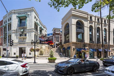 How expensive is Rodeo Drive? 2