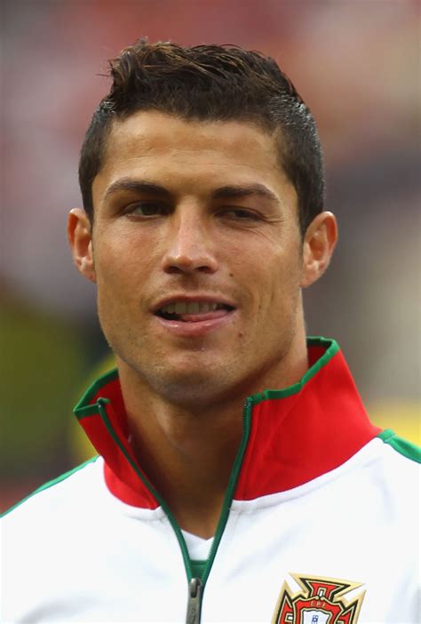 Get fast shipping and easy returns on your buys from us! ¿Cristiano Ronaldo es Gay? - IMujer