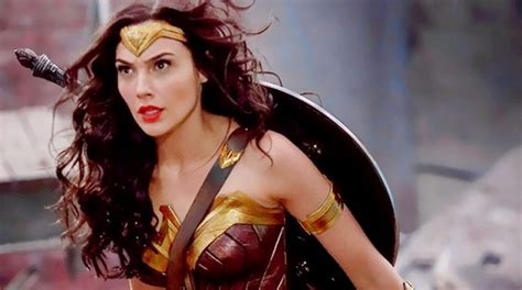 Gal Gadot Could Not Breathe In Wonder Woman Costume The Statesman