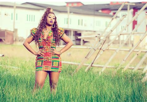 Singer victoria kimani has rubbed kenyans the wrong way following her recent charity visit at kibera. Victoria Kimani gets nominated at NEA(Nigerian ...