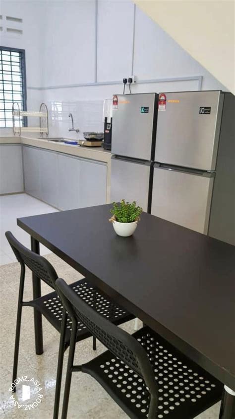 2 bedroom apartment with 2 washrooms, kitchen,water. GOOD DEAL!! Single room for rent at Sea Park / SS2 ...