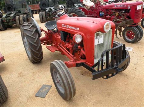 Ford 601 Workmaster 2 Wd Farm Tractor