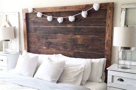 You know those way to expensive headboards in those trendy stores that look old and rustic and cost a small fortune? DIY Headboards You Can Make in a Weekend or Less