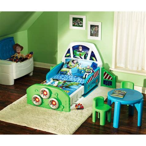 Buzz lightyear bunkbed and slide. buzz light year boy's bedroom | Disney Toy Story Buzz ...