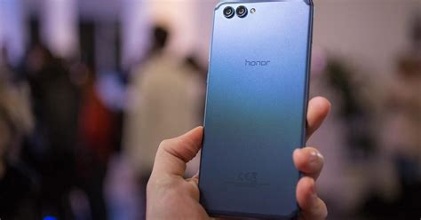 Huawei Honor View 10 Mid Range Specs Meet Higher End Prices Cnet