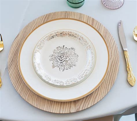 Our collection of dinner and serverware features 10,000 pieces of china, serverware and glassware. Daphne Dinner Plates - Orlando Wedding and Party Rentals