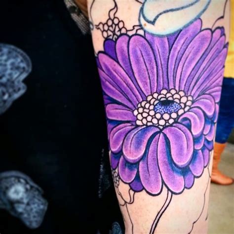From big to little, colorful to simple, check out a few more of our favorite designs and ideas. 20 Beautiful Aster Flower Tattoo Designs & Pictures ...