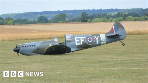 Replica Spitfire In Emergency Landing At Peterborough Airfield Bbc News