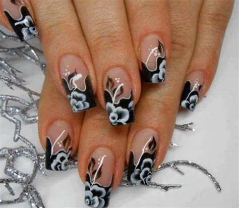 Las novias son personas que pretenden verse hermosas en este día tan especial que es su boda, ya que este. 75 Diseños de Uñas: Decoración de Uñas Decoradas con ...
