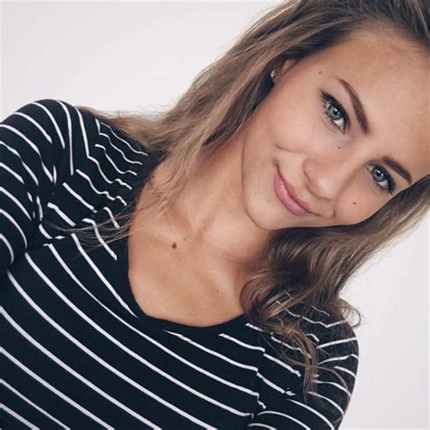 Plavkyně barbora seemanová ale tady strávila dlouhý sobotní den mezi hotelem a bazénem tollcross. Šest sexy českých sportovkyň, ze kterých padnete do kolen ...