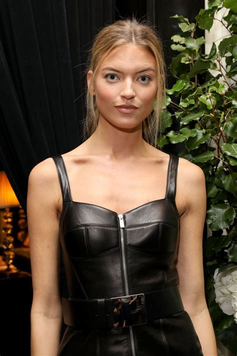 Martha Hunt Latest Photos - CelebMafia