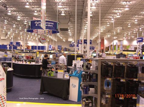 Inside Best Buy Midway And 635 Farmers Branch The Store Wh Flickr