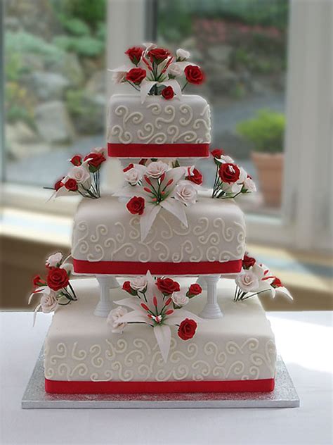 Red And White Wedding Cakeswedding