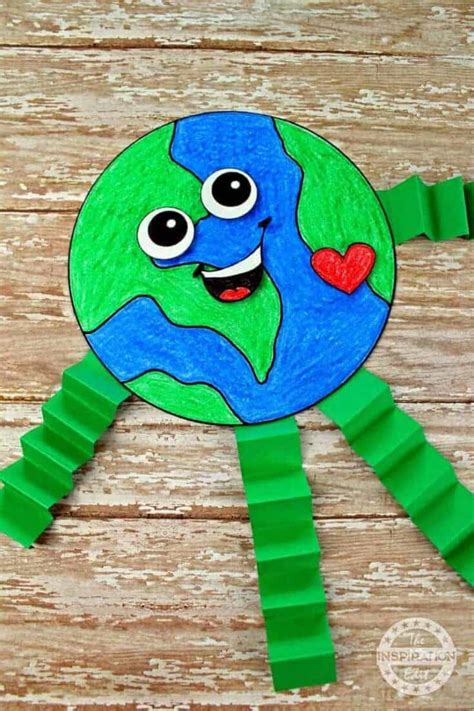Free DIY Earth Day Crafts & Activities for Kids | Saving Talents