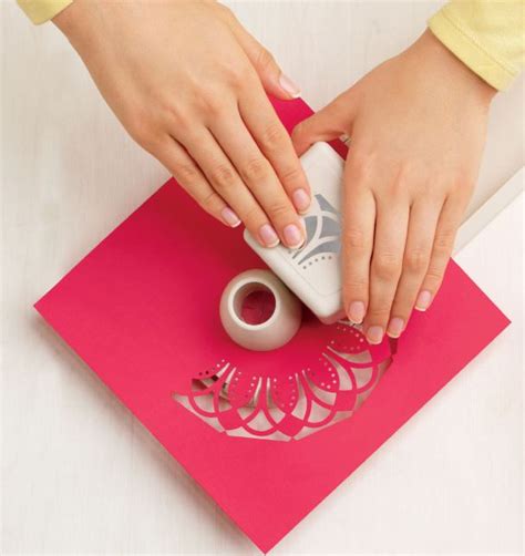 Product Review Martha Stewart Circle Edge Punch Stamping