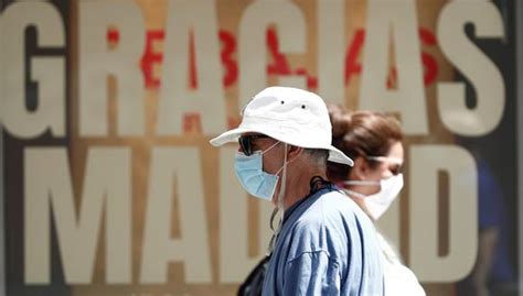 La covid‑19 es la enfermedad infecciosa causada por el coronavirus que se ha descubierto más recientemente. Mundo: Coronavirus España | Los habitantes de Madrid ...