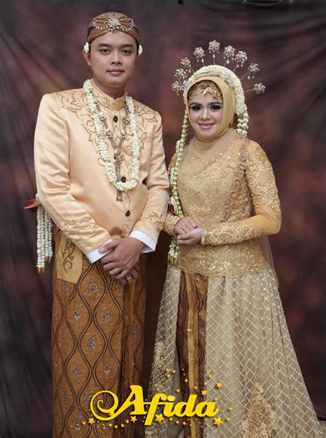 Baju Pengantin Jawa Tengah Tata Rias Pengantin Yang Popular Dari Adat