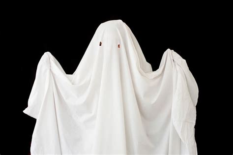 Jared Unzipped The Origin Of The Bed Sheet Ghost