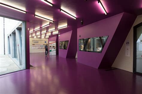 Neue bodenbeläge, moderne sanitäreinrichtung, fliesen und frische farben. „Terra Mineralia" in Freiberg - So geht sächsisch.