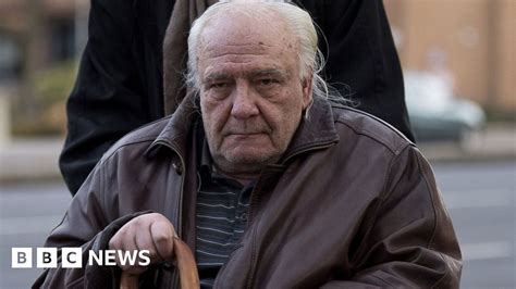 vladimir bukovsky russian dissident too ill to stand trial bbc news