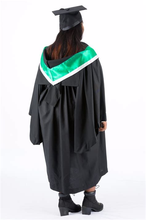 Qut Graduate Diploma Of Education Green And White Graduation Hood