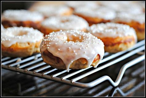 Baked Buttermilk Doughnuts With Lemon Glaze Honey Recipes Recipes