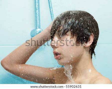 Teen Shower Stock Images Royalty Free Images Vectors Shutterstock