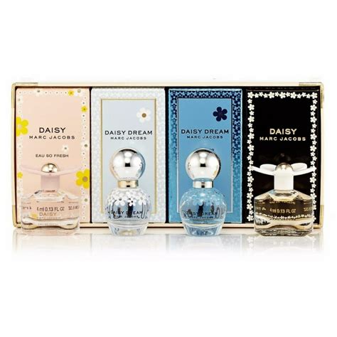 Marc Jacobs Marc Jacobs Daisy Variety Perfume Mini Set 013 Oz Each