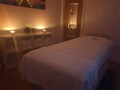 New Thai Massage In Leeds Suranaree Thai Therapy In Leeds City